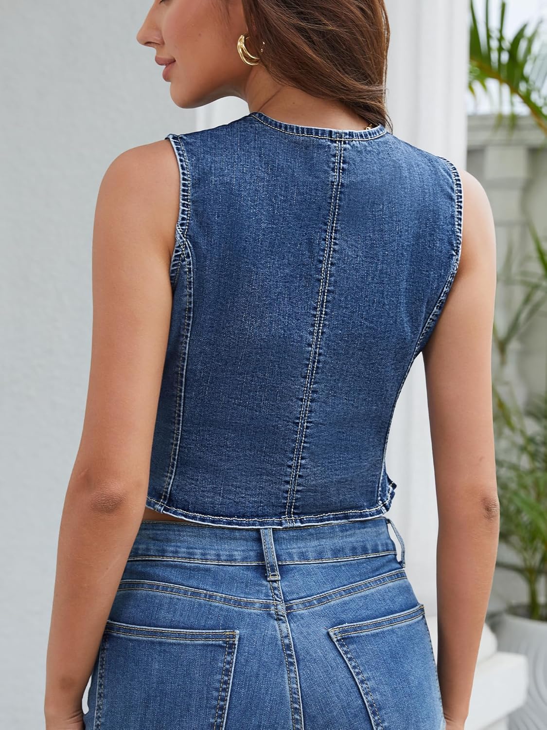 Women's Cropped Vest with Fitted Waist V-Neck Jean Waistcoat for Summer Western Trendy Outfits