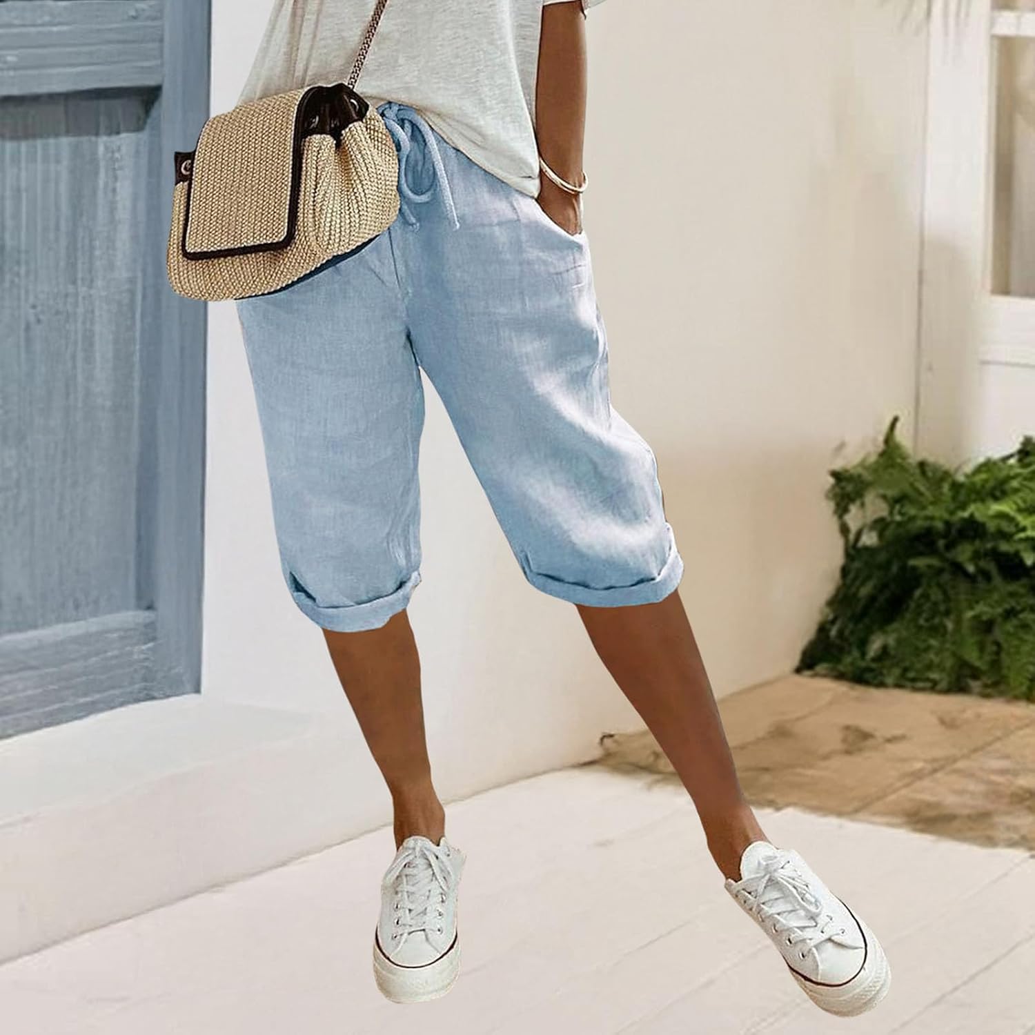 Womens Drawstring Elastic Waist Summer Casual Gym Going Out Shorts Linen Knee Length Bermuda Shorts with Pockets