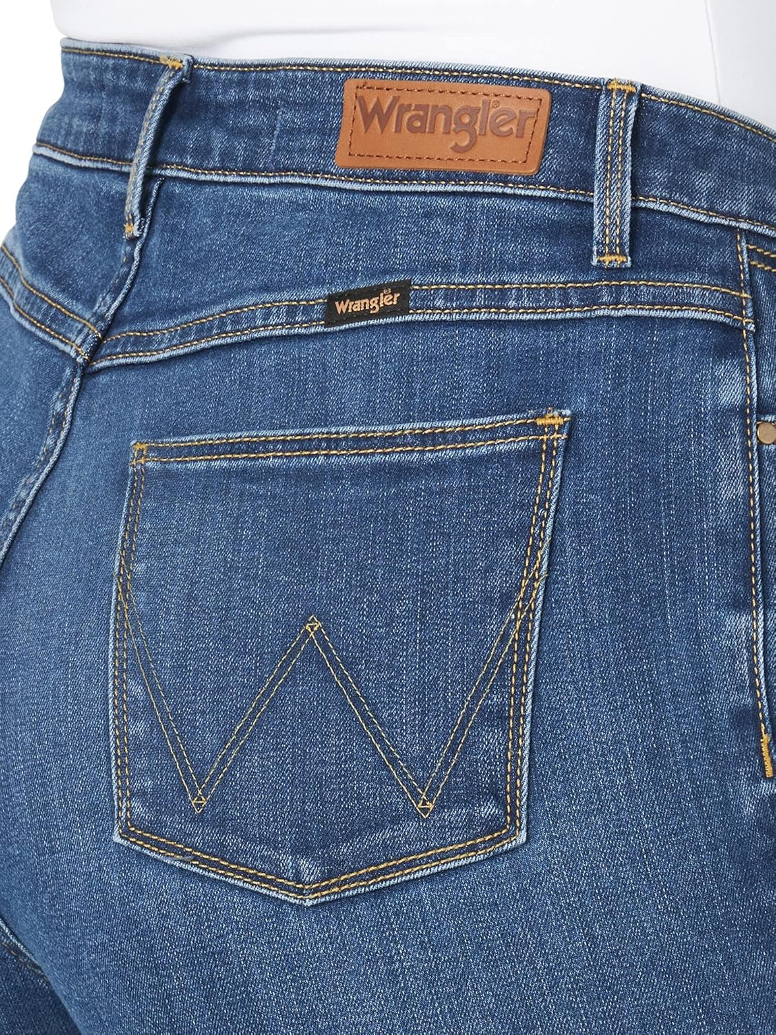 Women's High Rise True Straight Fit Jean